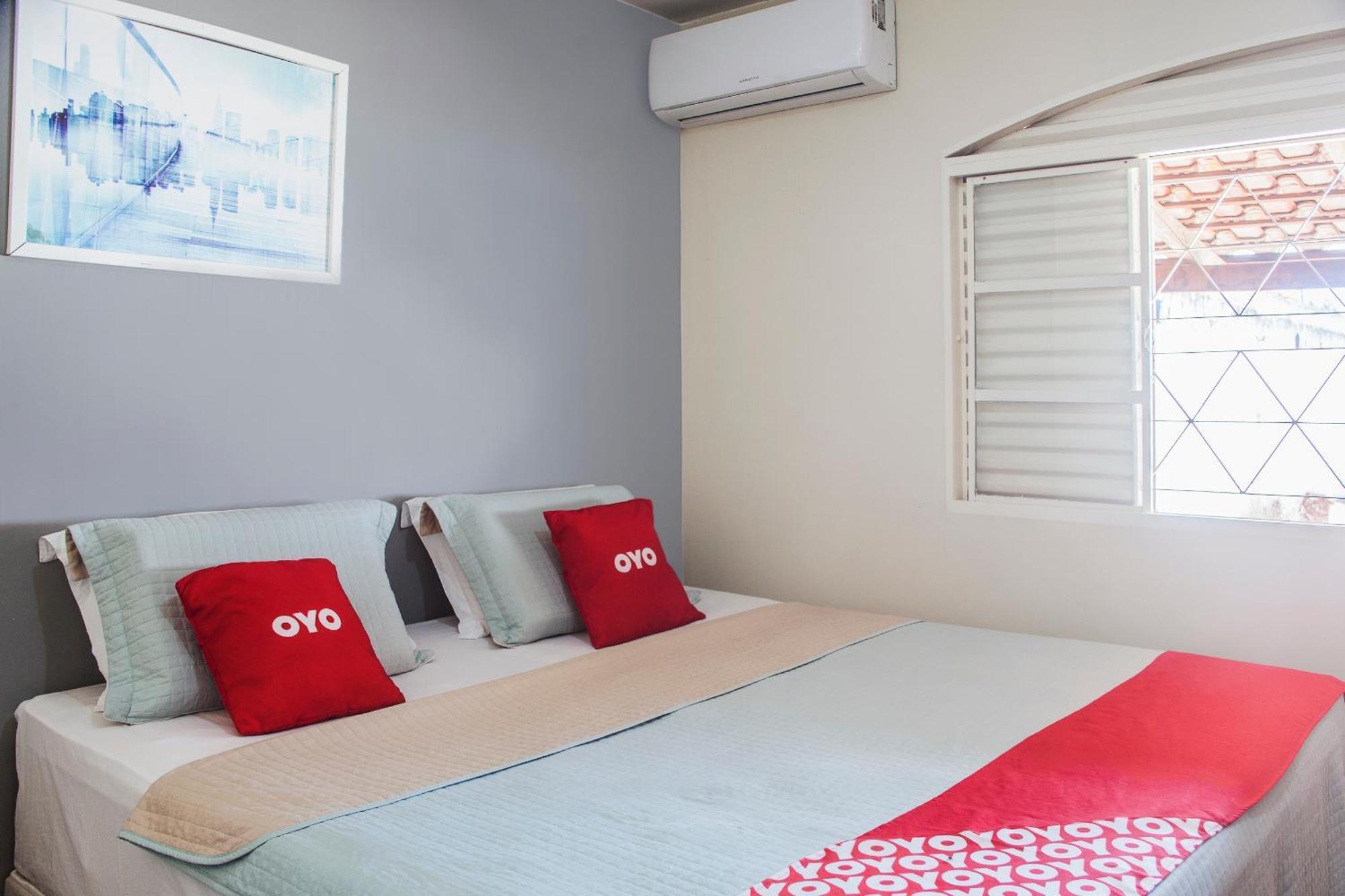 Oyo M&J Hotel Santo Antônio do Descoberto 외부 사진